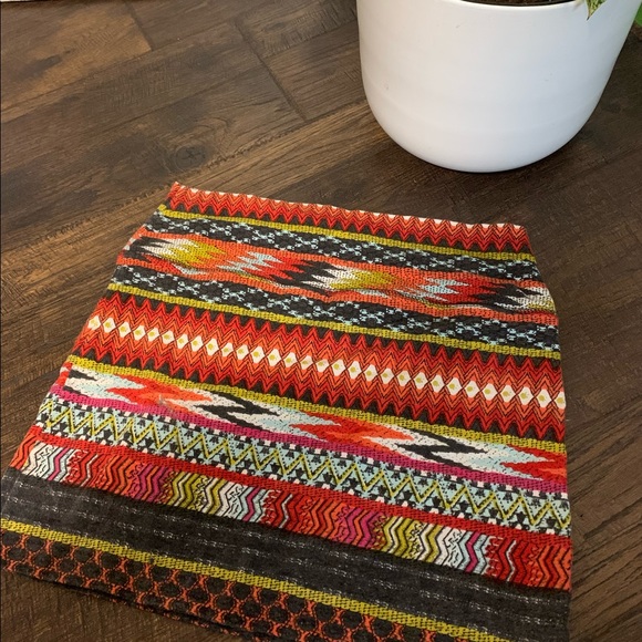 Billabong Aztec skirt - Picture 2 of 4